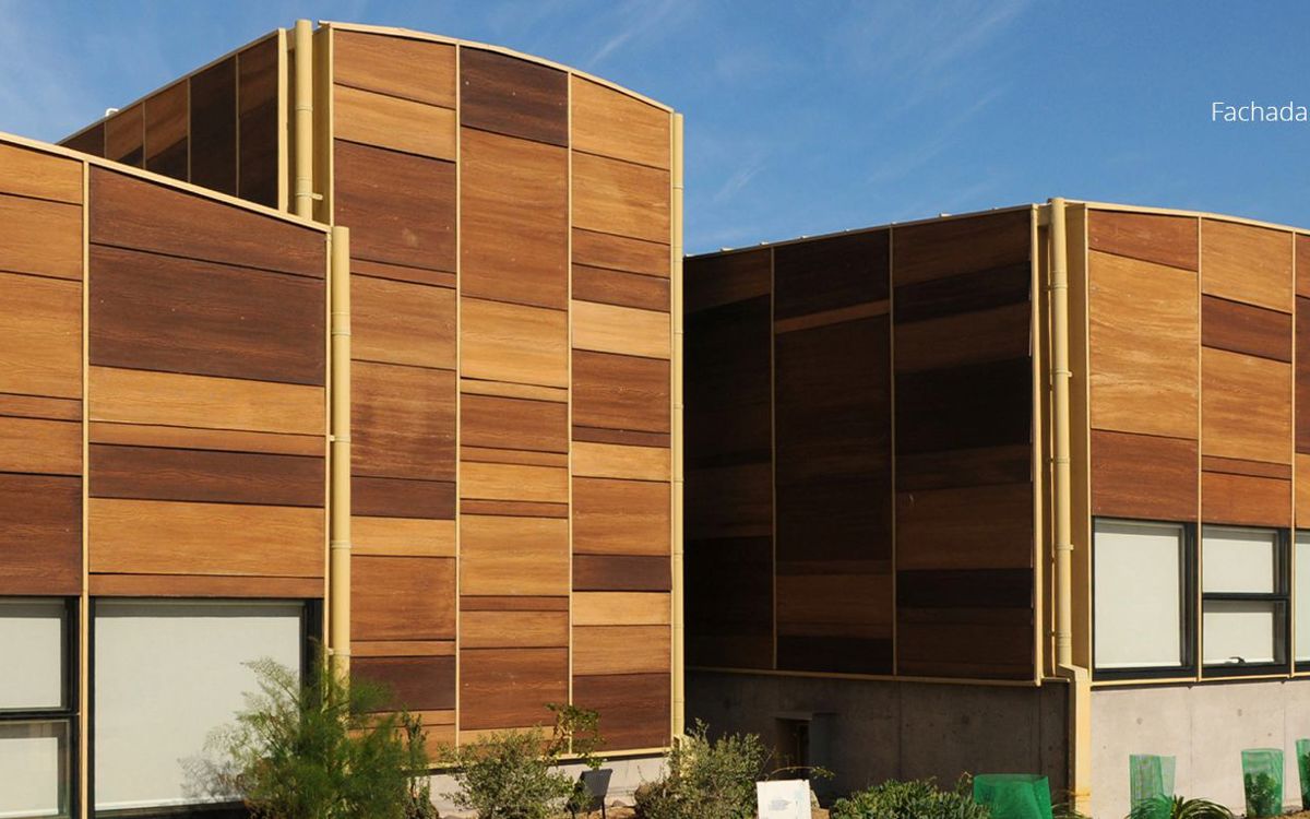Fachada com Superboard Madeira no Chile